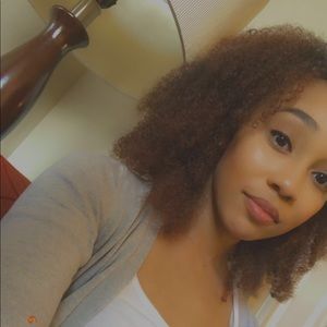 Meet your Posher, Jessica